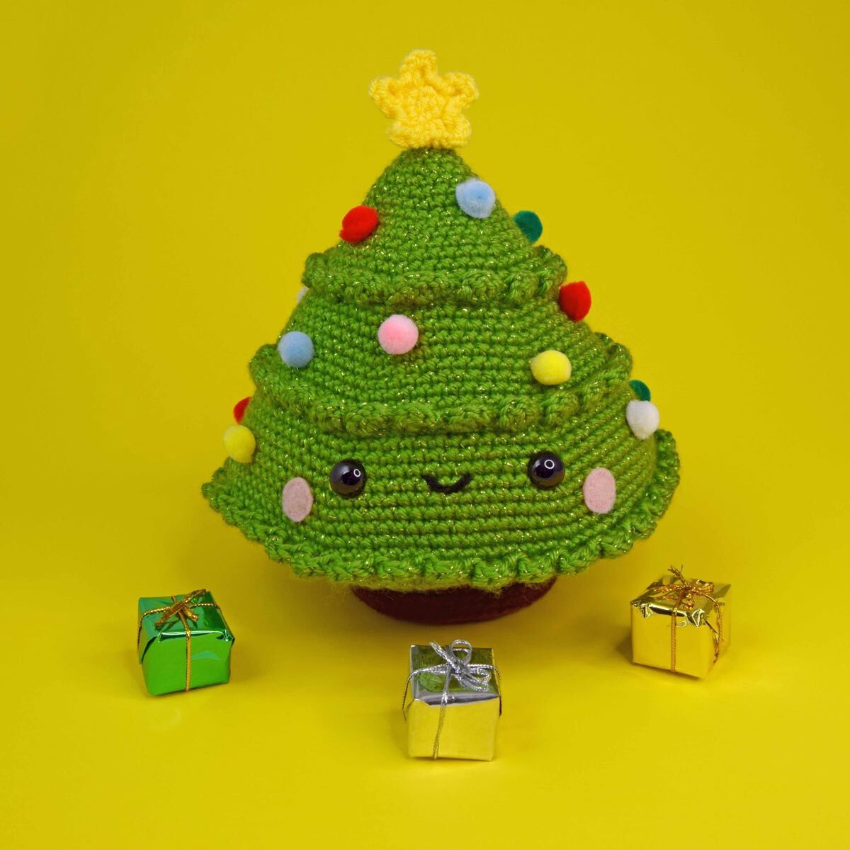 Free Christmas Tree Ami